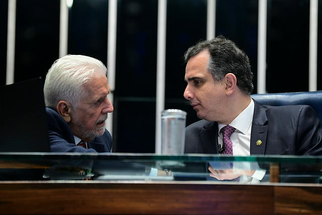 Pacheco adia votação do projeto de desoneração da folha para agosto